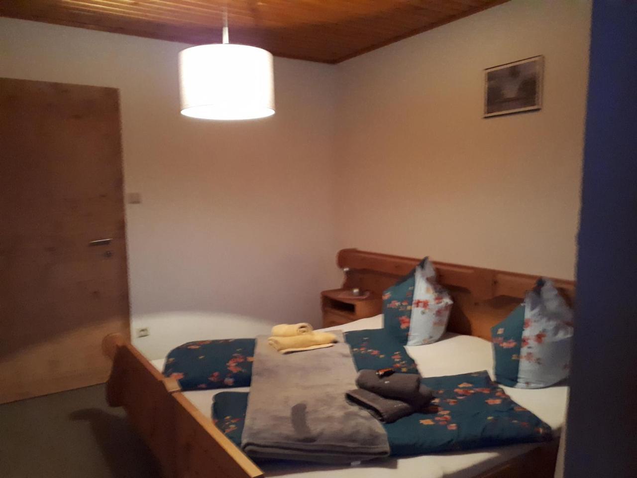 Simonbauerhof Villa บาด ไคลน์เคิร์ชไฮม์ ภายนอก รูปภาพ
